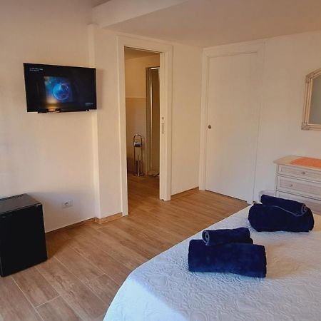 San Teodoro Rooms Экстерьер фото