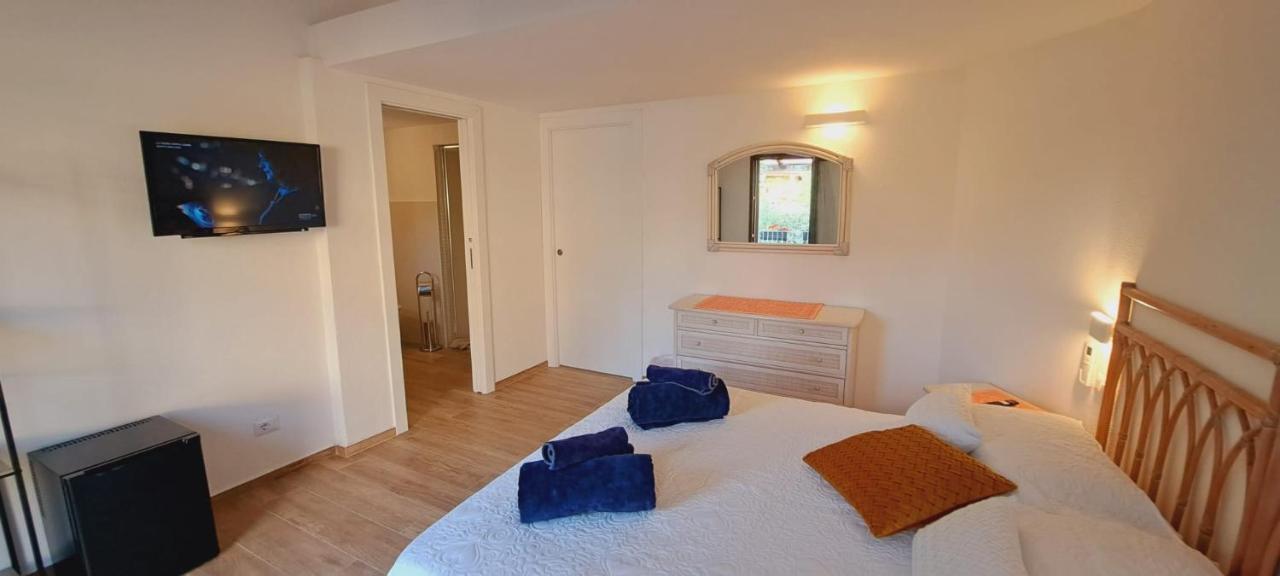 San Teodoro Rooms Экстерьер фото