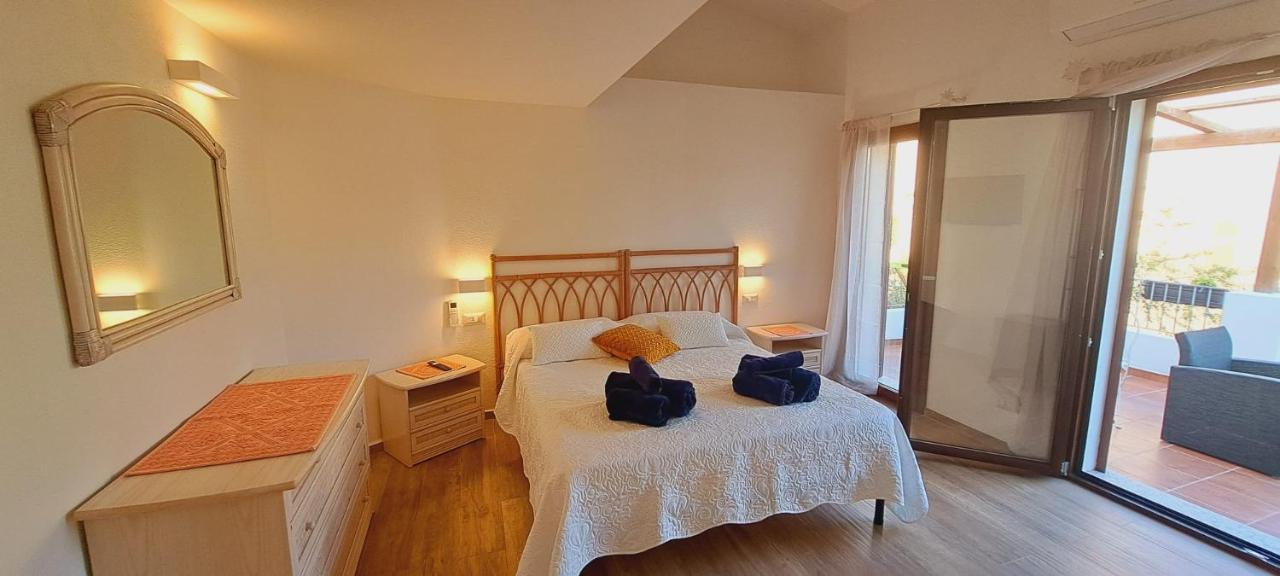 San Teodoro Rooms Экстерьер фото