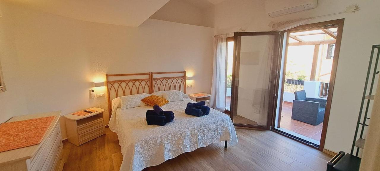San Teodoro Rooms Экстерьер фото