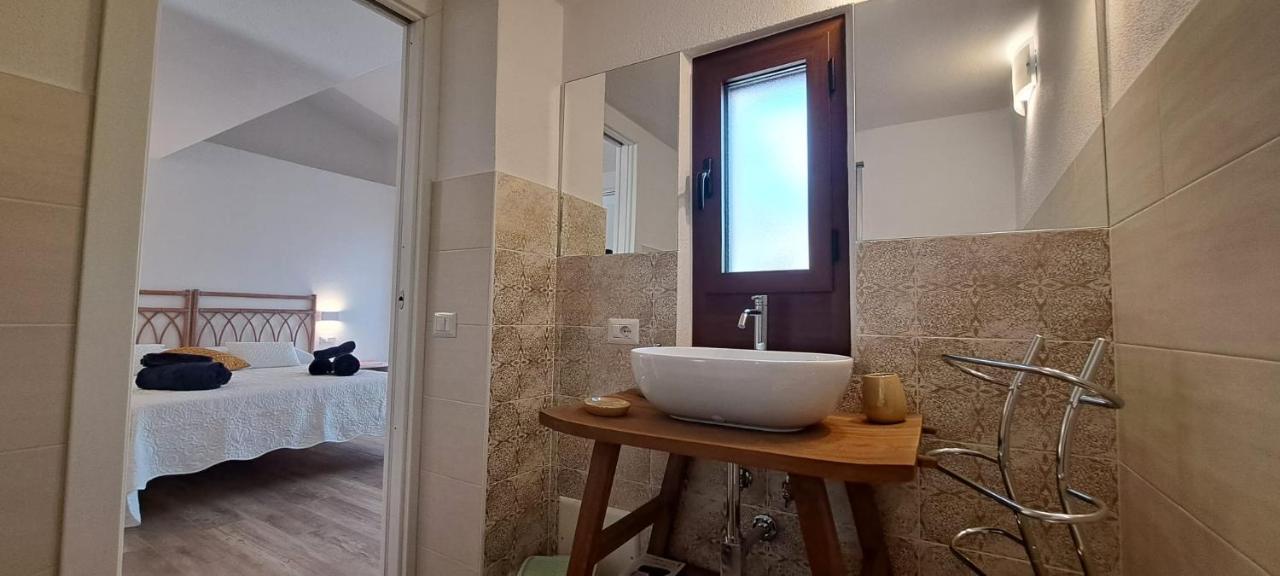 San Teodoro Rooms Экстерьер фото